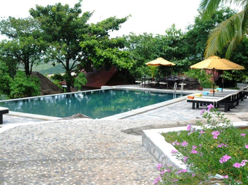 Port Hedonia Hotell Sihanoukville Exteriör bild