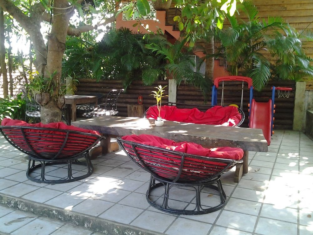Port Hedonia Hotell Sihanoukville Exteriör bild
